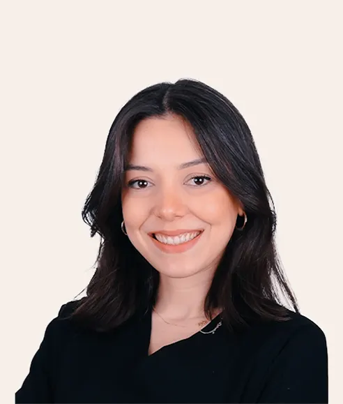 Selin Güven, Prosthodontist at DentSpa