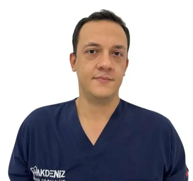 Dr. İlker Durakçay, Dentist at VK Smile Studio